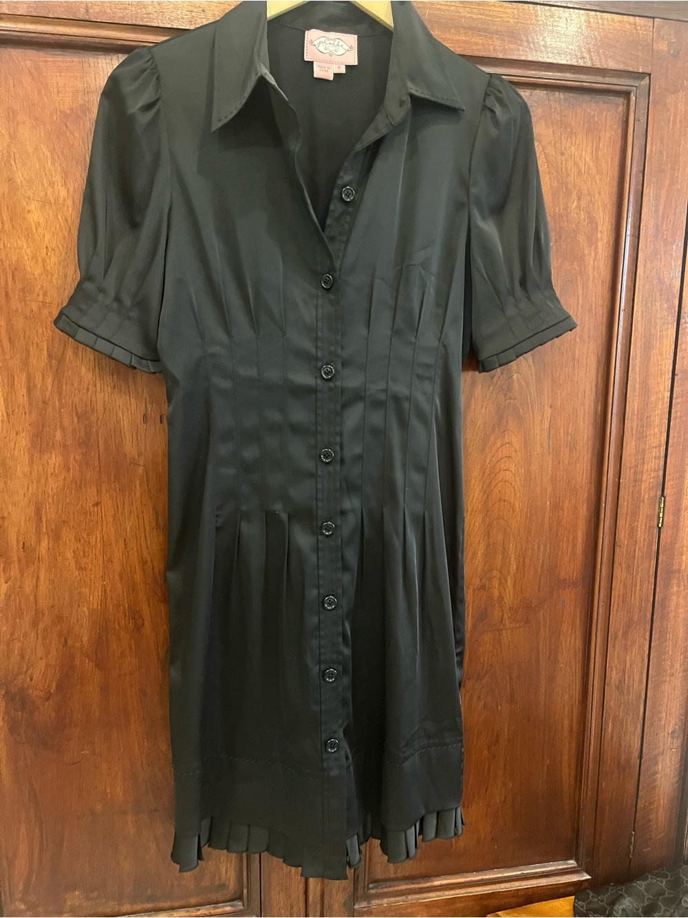Phoebe Couture Black Pleated Button-Front Shirt Dress